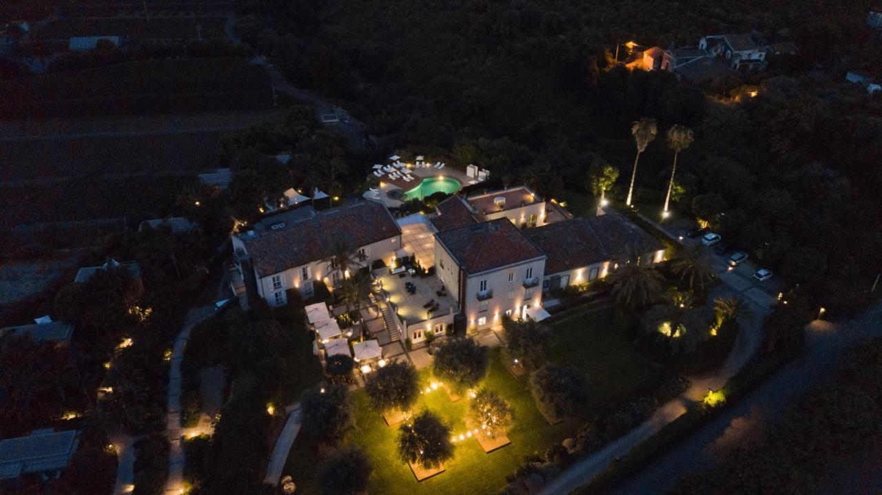 Hotel Donna Carmela & 4*